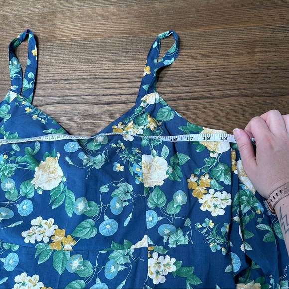 NWT dress - Picture 6 of 10